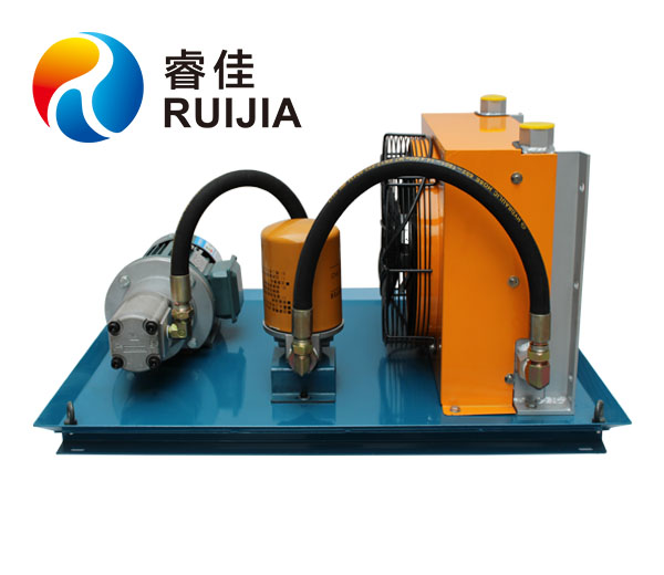 独立循环液压油散热器